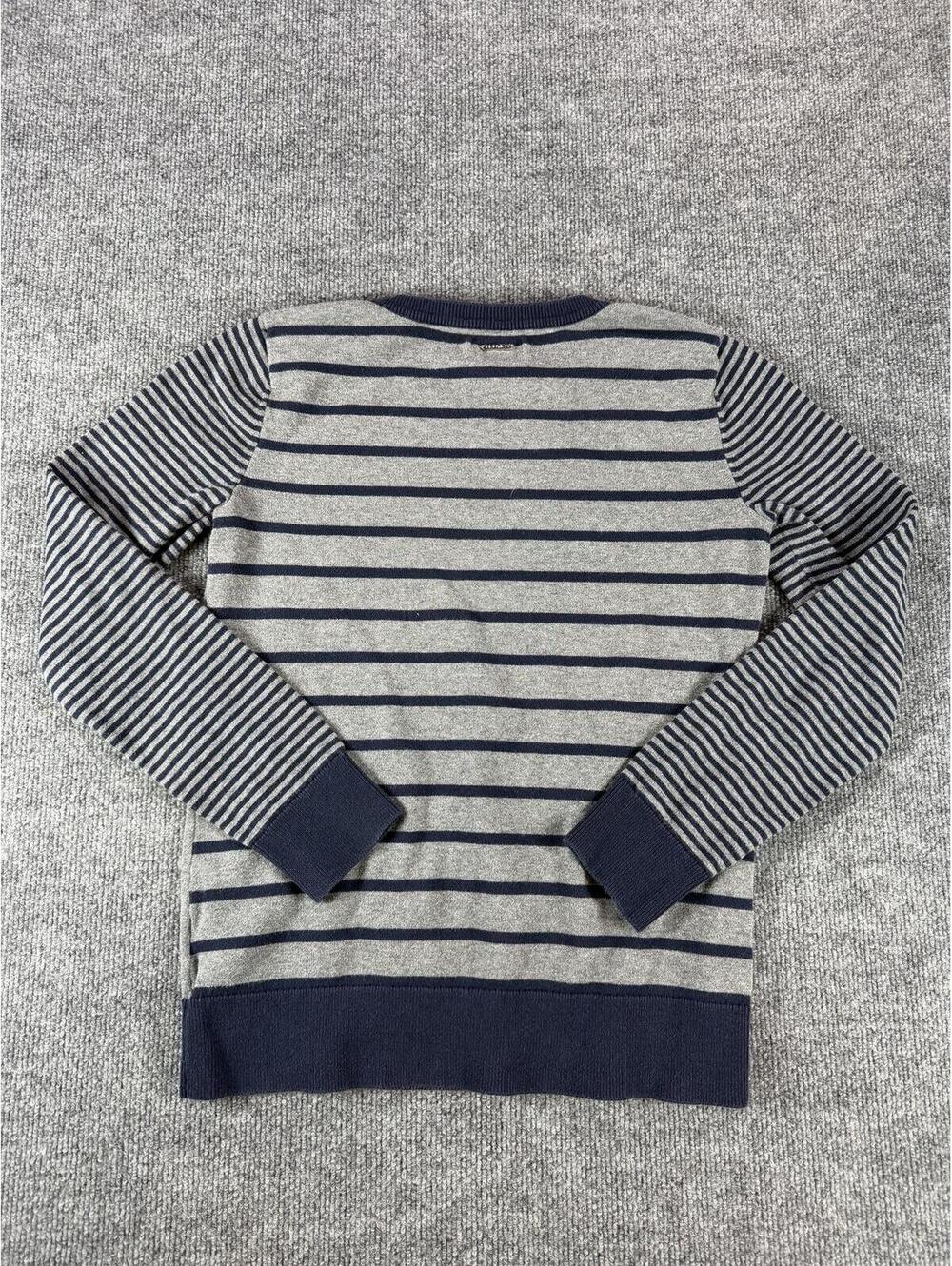 Nautica Women's Sweater Gray Navy Size Small, 3 Button accent, nautical, preppy - Picture 8 of 9